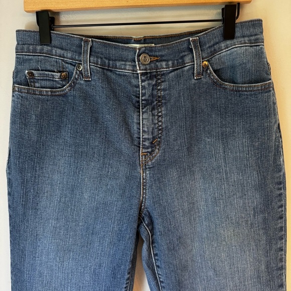 Levi’s 512 Women’s Bootcut Perfectly Slimming High Rise Medium Wash Jeans Sz 14 - Picture 3 of 6